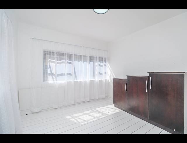 2 BEDROOM APARTMENT FOR SALE IN BLACKHEATH